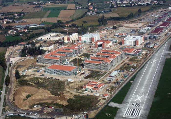 Foto aerea della base militare Dal Molin